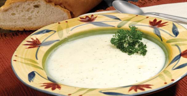 A baked potato soup recipe that can serve four.