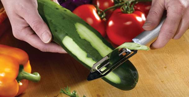 How to Store a Peeled Cucumber