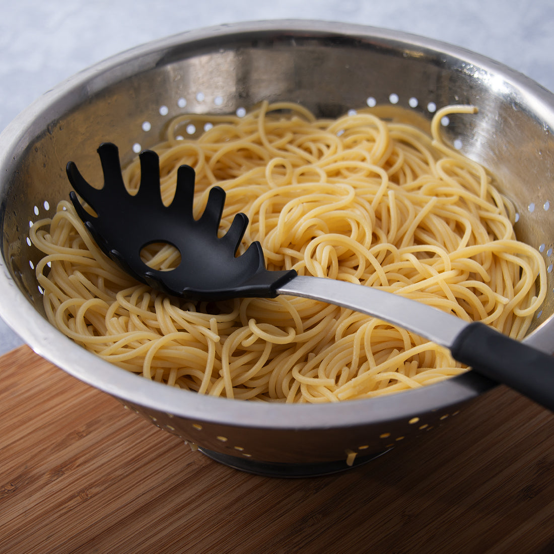  OXO Good Grips Nylon Spaghetti Server, Black: Cooking