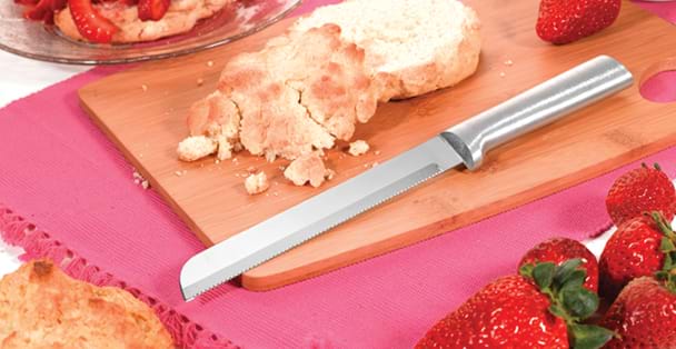 https://products.radacutlery.com/cdn/shop/products/silver-serrated-bread-knife_1200x.jpg?v=1687977403