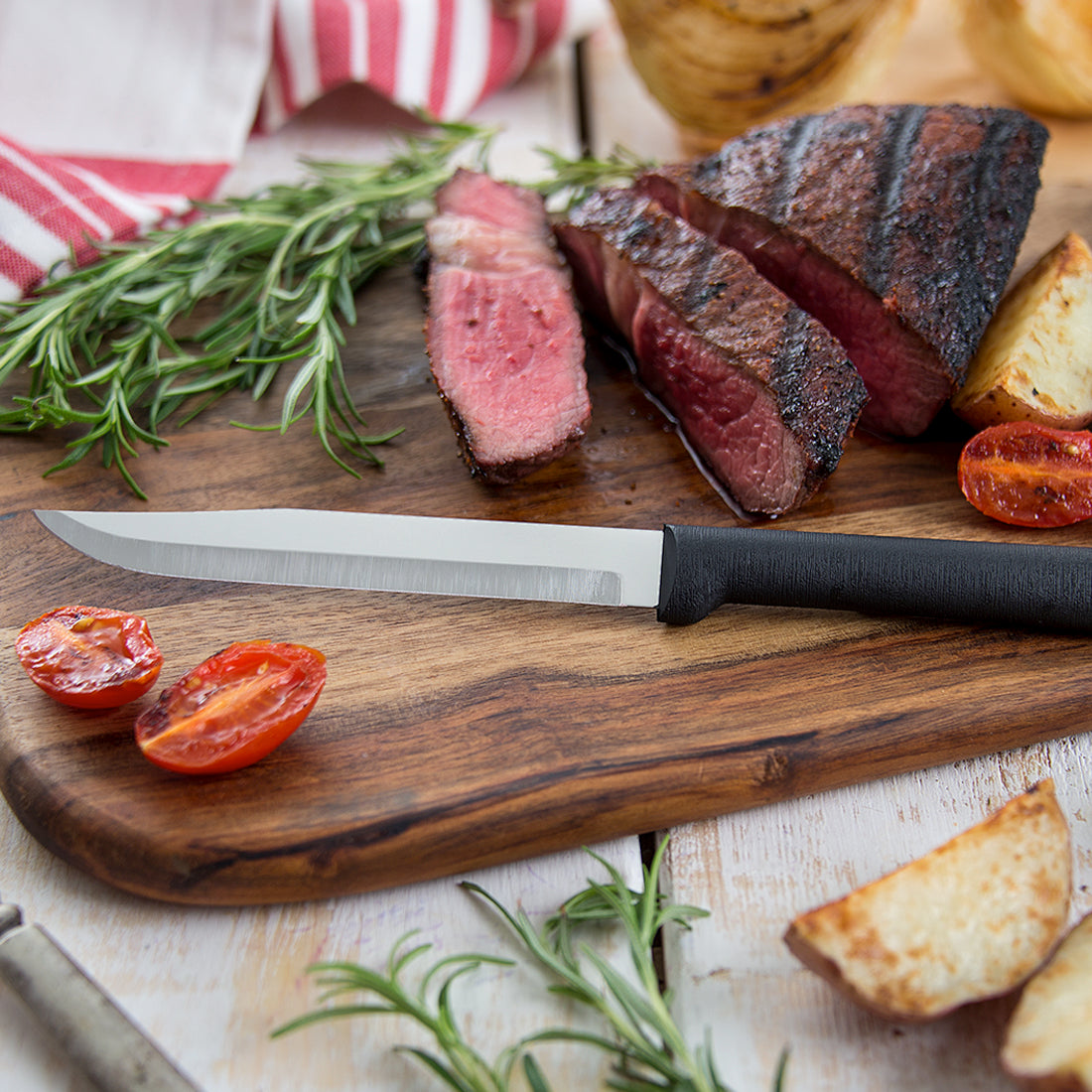 Utility Vs Steak Knife: Ultimate Guide to Choosing the Best Cutlery